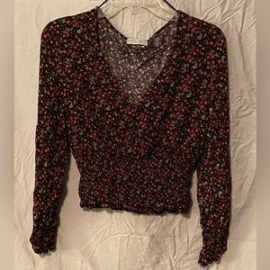 Paper Crane Black Floral Cropped Long Sleeve Top Size M